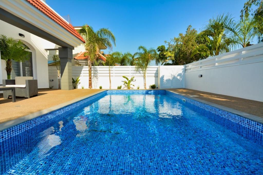 Villa Mario - 2Min Walk From Kapparis Beach Paralimni Luaran gambar