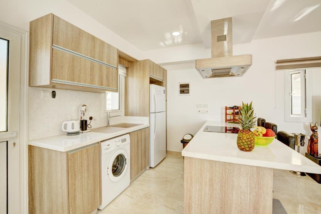 Villa Mario - 2Min Walk From Kapparis Beach Paralimni Luaran gambar